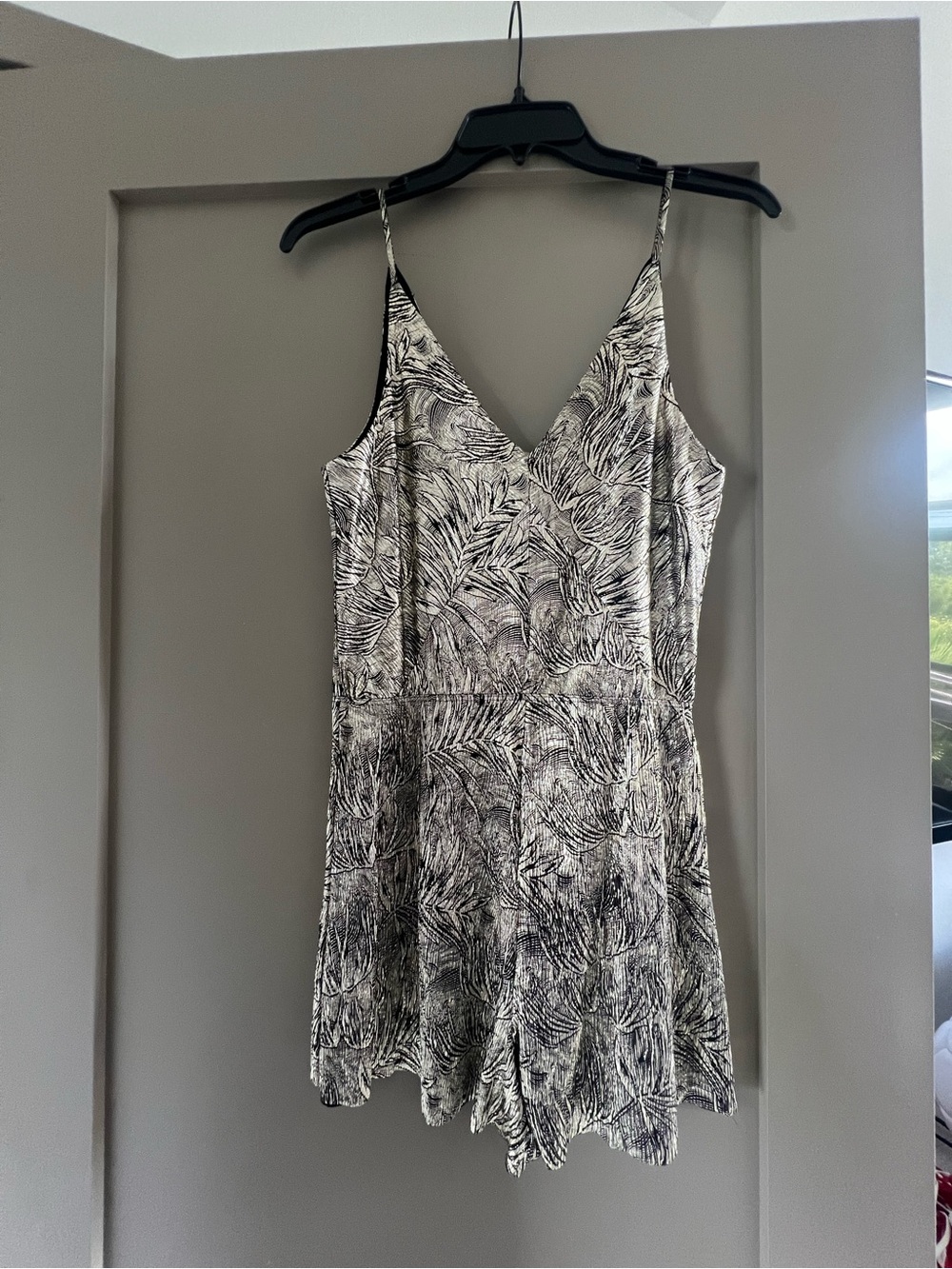 Topshop Black & White Leaf Print V-Neck Romper